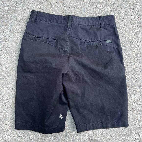 Volcom True To This Black Flat Front Shorts Size 28 - Picture 2 of 5